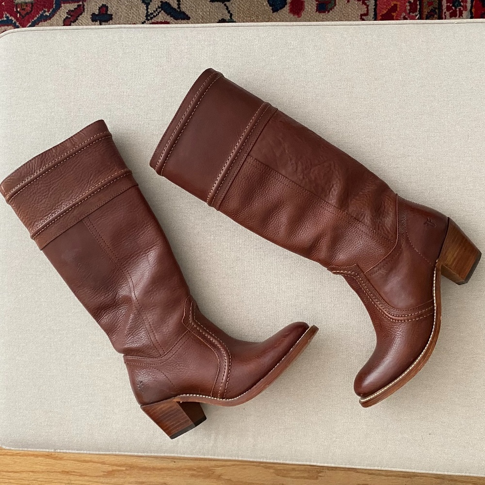 Frye Jane Stitch Boots in Redwood
